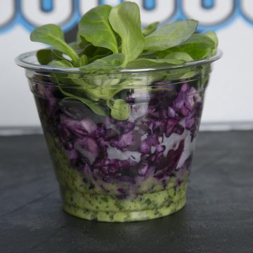 Salade de chou rouge et suprême d’asperges